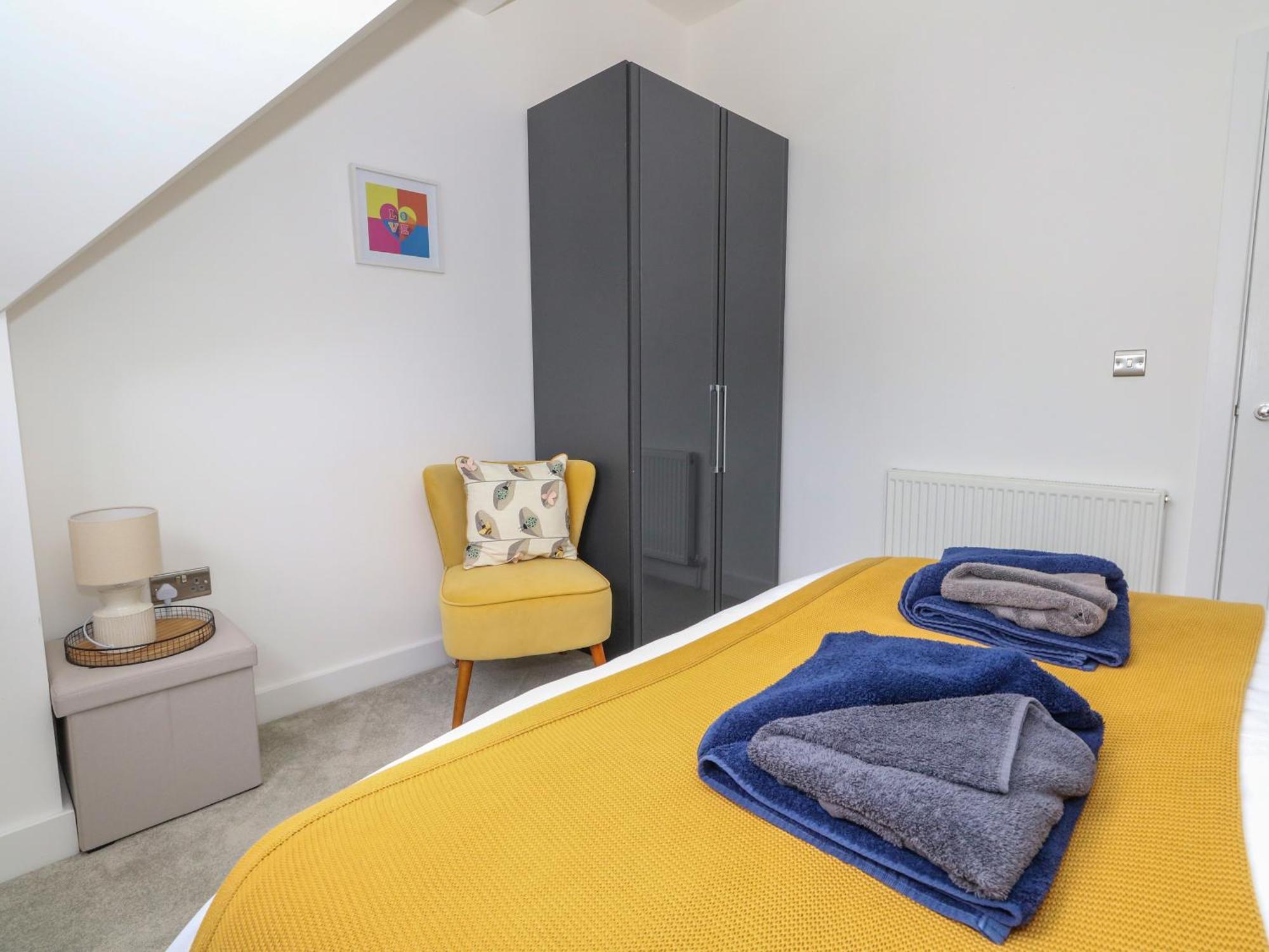 66A Danecourt Road Villa Poole Esterno foto