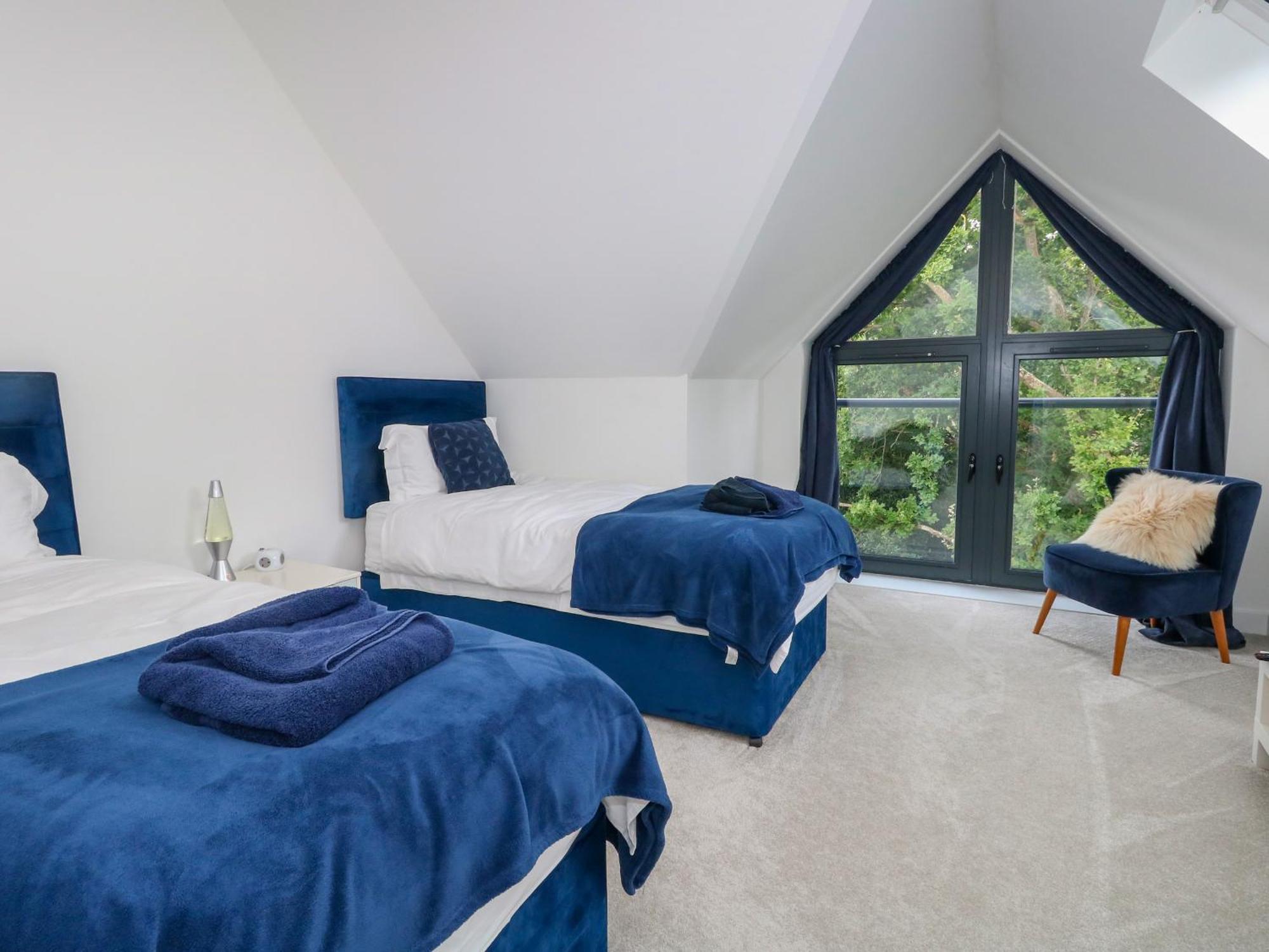 66A Danecourt Road Villa Poole Esterno foto