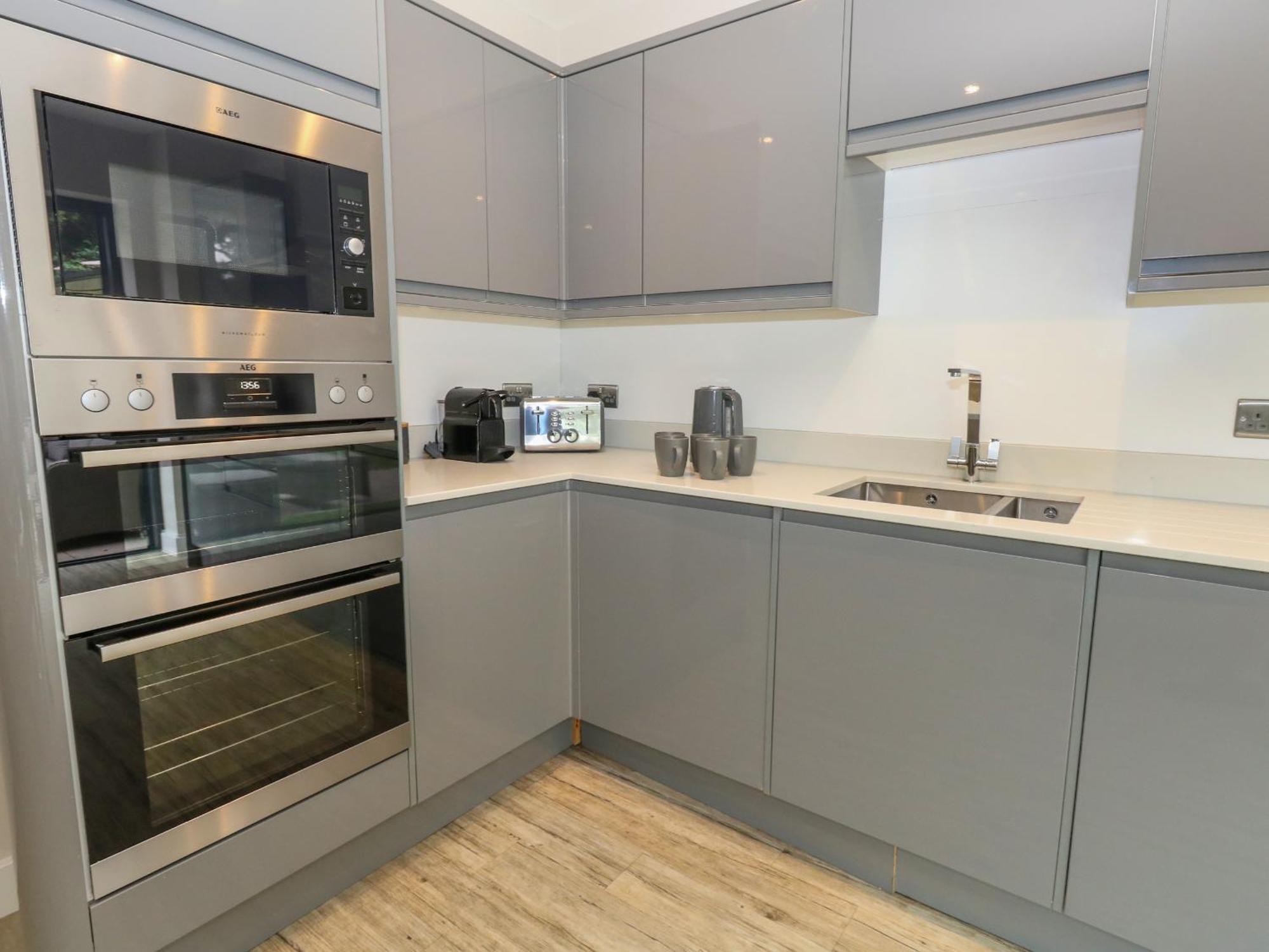 66A Danecourt Road Villa Poole Esterno foto