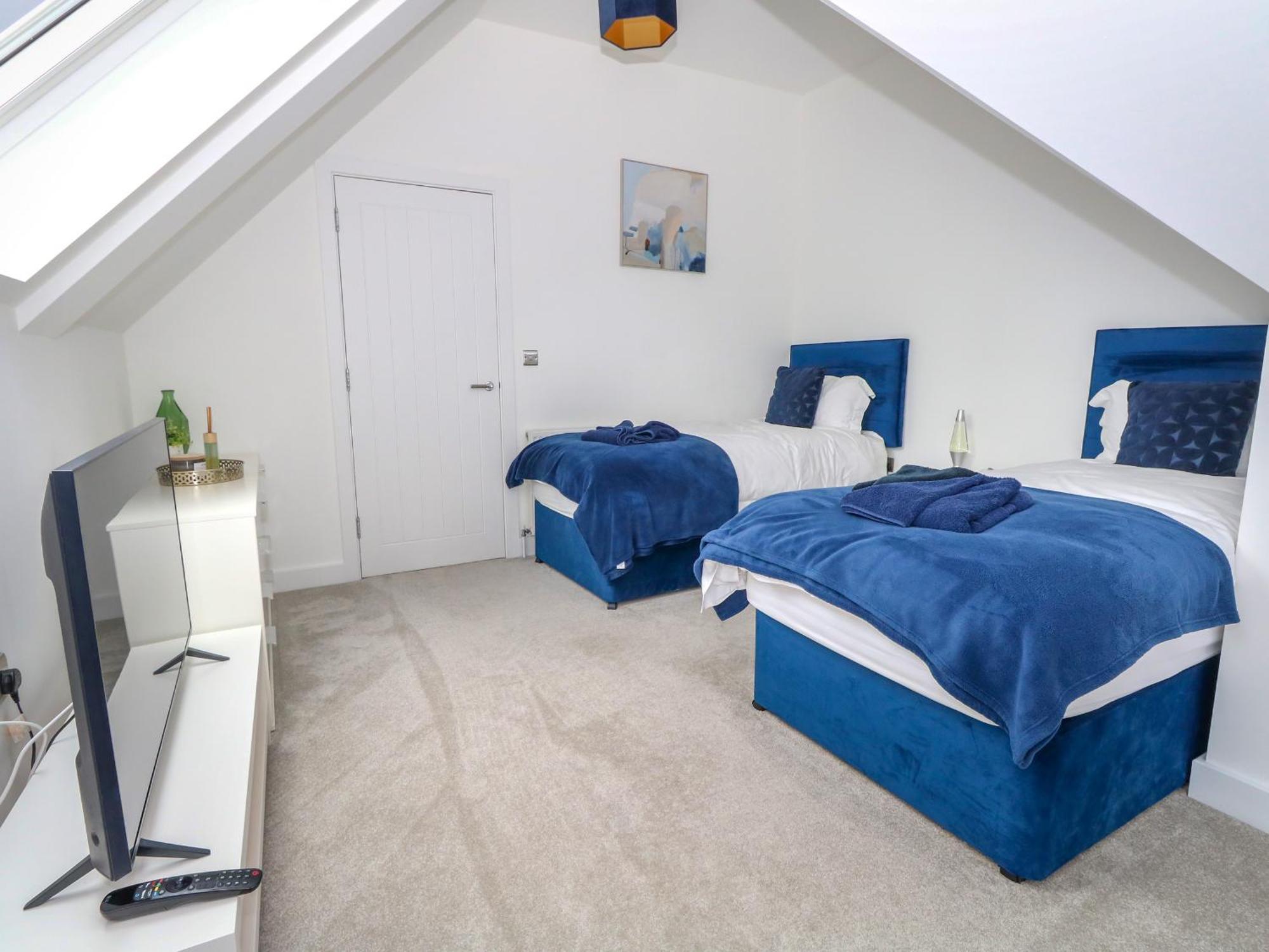 66A Danecourt Road Villa Poole Esterno foto